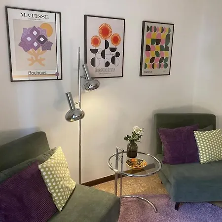 Apartman Vintage, Close To Trade Fair, Hospital And Centre
