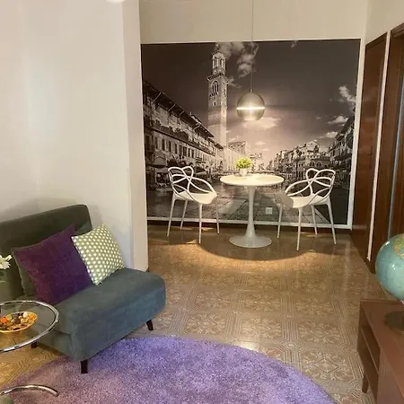 Vintage, Close To Trade Fair, Hospital And Centre * Verona